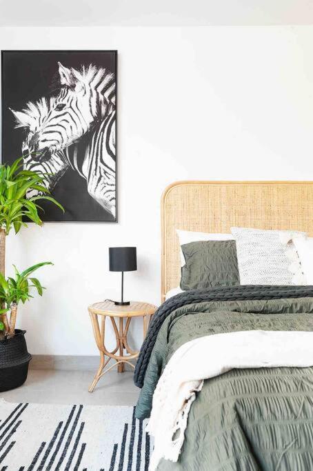 PERFECT STAY 2MIN By WALK TO THE BEACH FREE PARKING - Sunshine Coast Guide 2
