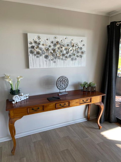 Pine View Holiday Rental - Sunshine Coast Guide 1