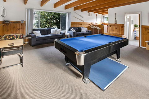 Plymouth - Sunshine Coast Guide 0