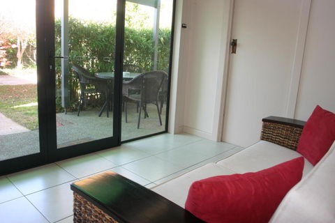 Primrose Cottage - Sunshine Coast Guide 3