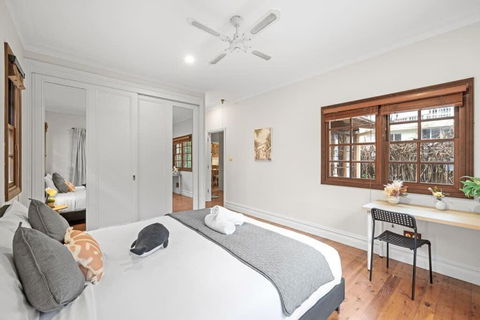 Private Room In Gordon Near Train & Bus Sleeps 2 - Sunshine Coast Guide 2