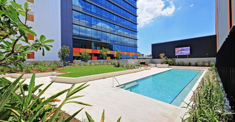 Private Bedroom & Bathroom In Shared Inner Brisbane Apartment - Sunshine Coast Guide 1