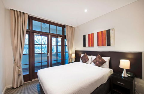 Quest Canberra - Sunshine Coast Guide 2