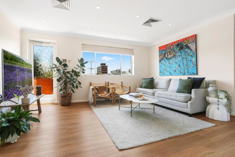 Randwick L 3 Bedroom Apartment + Parking - Sunshine Coast Guide 0