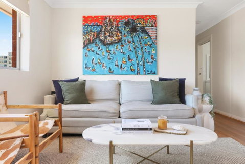 Randwick L 3 Bedroom Apartment + Parking - Sunshine Coast Guide 1