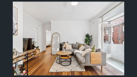 Randwick Luxury 2 Bed Apt - Sunshine Coast Guide 0