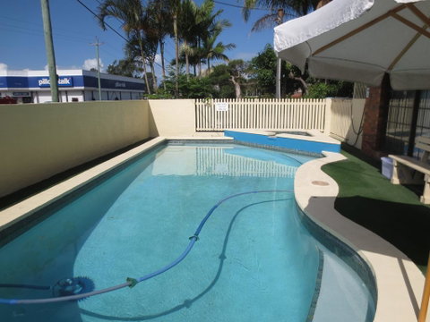 Aspley Pioneer Motel - Sunshine Coast Guide 1