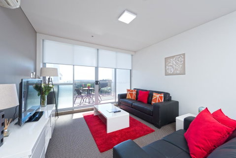 Astra Apartments North Sydney - Sunshine Coast Guide 1