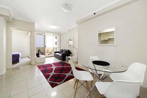 Astra Apartments Sydney - Kent Street - Sunshine Coast Guide 1