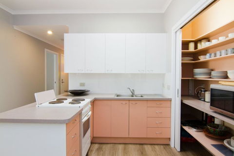 Atticus Cottage - Sunshine Coast Guide 1