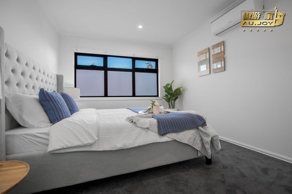Surrey Hills South ACT Sunshine Coast Guide