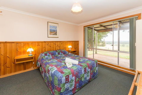 Augusta Sheoak Chalets - Sunshine Coast Guide 1