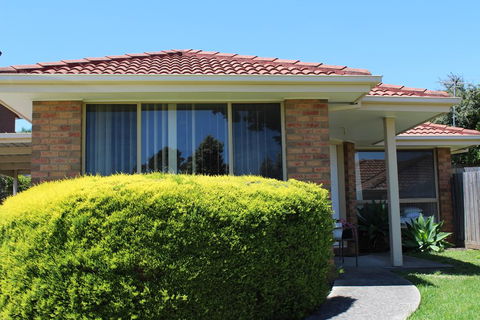 Australian Home Away @ Doncaster Anderson Creek 2 - Sunshine Coast Guide 0