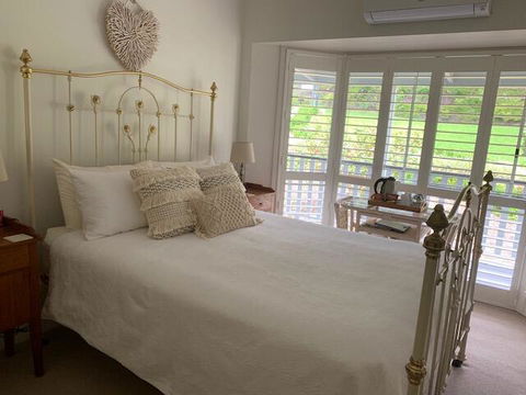 Avocado Grove BnB - Sunshine Coast Guide 2