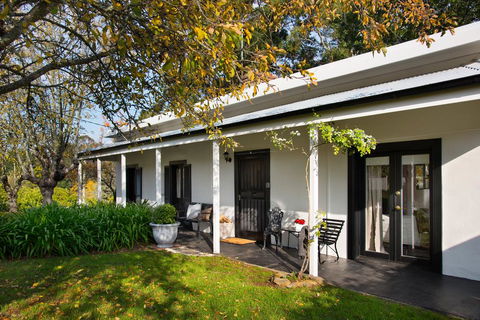 Aysgarth - Sunshine Coast Guide 0