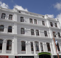 Backpackers Imperial Hotel - Sunshine Coast Guide