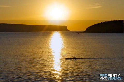 Balmoral Slopes Magic - Executive Apartment - Sunshine Coast Guide 3