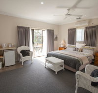 Batemans Bay Manor - Bed and Breakfast - Sunshine Coast Guide