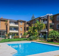 Bay Park Gardens 30 1 Warlters Street - Sunshine Coast Guide