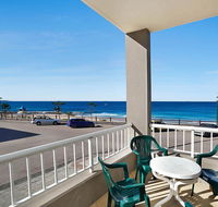 Beachcomer Unit 1 - The Entrance NSW - Sunshine Coast Guide