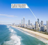 Beachfront Homely APT CBD Sleeps 8 Pool Spa Sauna Tennis AC WiFi