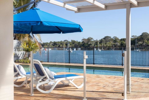 Riverfront With Jetty, Ideal For Families - Sunshine Coast Guide 3