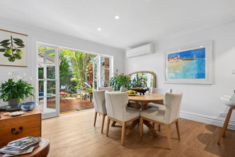 Reed Cottage - Sunshine Coast Guide 1