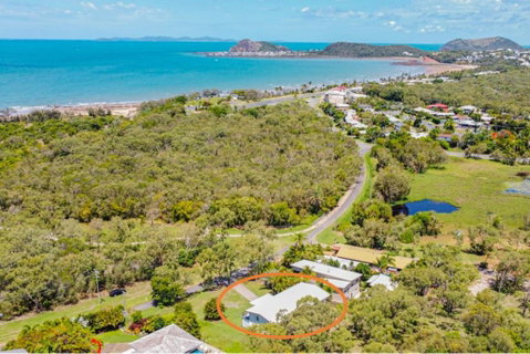 RELAX @48 CLOSE TO BEACH Sleeps 7 - Sunshine Coast Guide 0