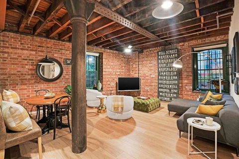 Retro Meets Industrial At Heritage Bond Store - Sunshine Coast Guide 0