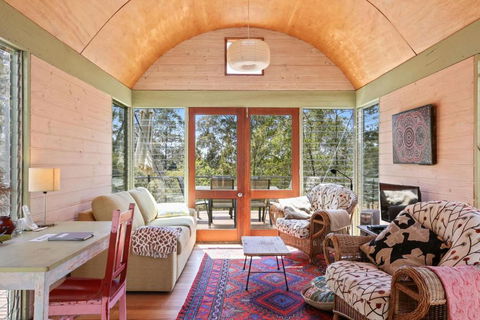 Rikkara Sanctuary 19 Rikkara Avenue Private Retreat - Sunshine Coast Guide 0