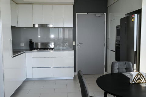 River View Apartment In Brisbane With Parking - Sunshine Coast Guide 3