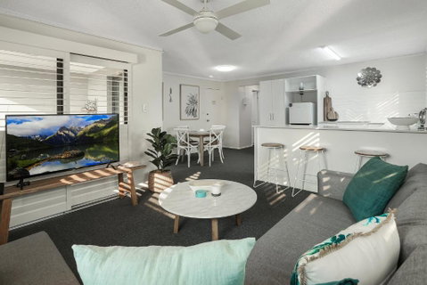 Riverside Location, Noosa Sound - Sunshine Coast Guide 1