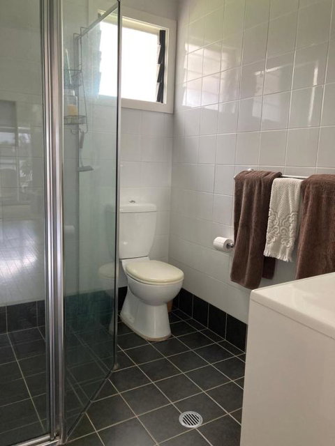 Riverview Cottage - Sunshine Coast Guide 1