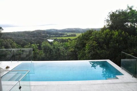 RiverView GetAway - Sunshine Coast Guide 0