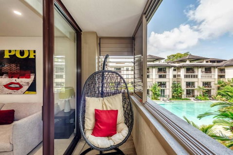 Rose At Temple Palm Cove - A Poolside Paradise - Sunshine Coast Guide 1