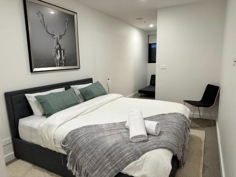 Samma Flagstaff Luxury Apartments - Sunshine Coast Guide 2