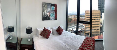 RNR Rundle Mall - Sunshine Coast Guide 1