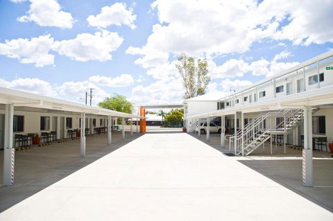 Roma Central Motel - Sunshine Coast Guide 3