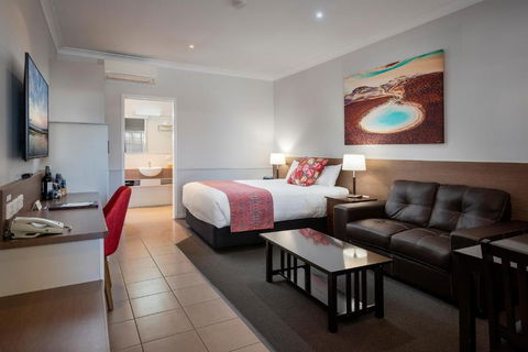 Roma Inland Motor Inn - Sunshine Coast Guide 0