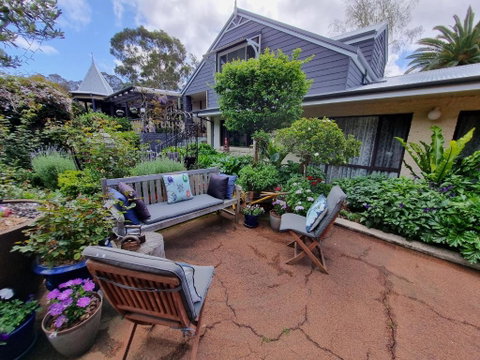 Rosewood Guesthouse - Sunshine Coast Guide 3