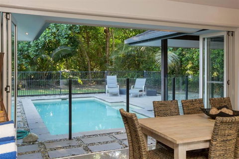 Roya On Mission - Beachfront - Wongaling - Family - Sunshine Coast Guide 3