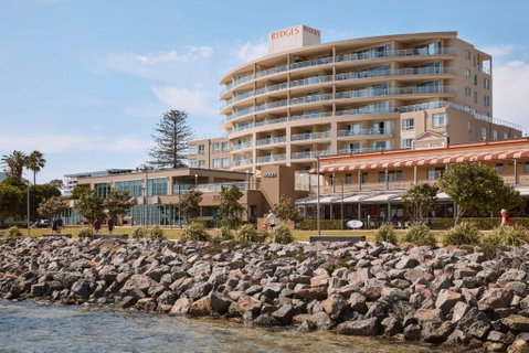 Rydges Hotel Port Macquarie - Sunshine Coast Guide 2