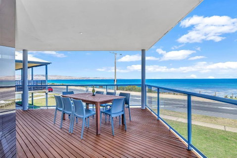 Sail Away - Aldinga Beach - C21 SouthCoast Holidays - Sunshine Coast Guide 0