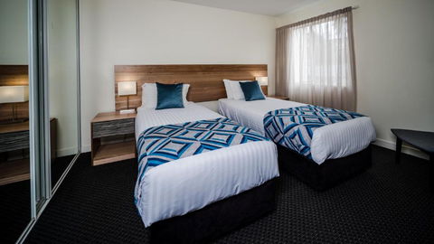 Salamanca Terraces - Sunshine Coast Guide 1