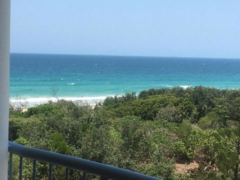 Salerno On The Beach - Sunshine Coast Guide 1