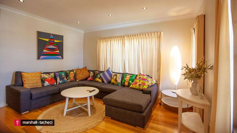 Salt Water Villa Bermagui Four Bedroom Central Location With Wifi - Sunshine Coast Guide 0