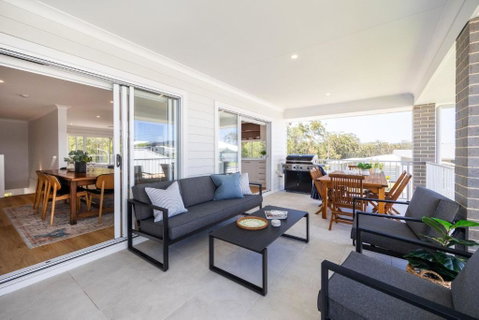 Saltwood - Sunshine Coast Guide 0