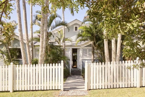 Sanctuary Spaces - Kia Ora Byron - Sunshine Coast Guide 1