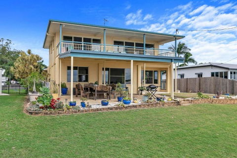 Sandbar On Moreton 3 Bedroom - Sunshine Coast Guide 0