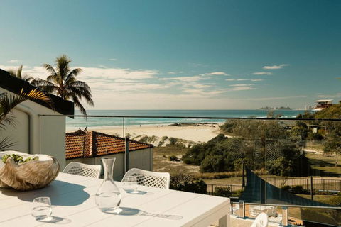 Sandcastles, Unit 20 - Sunshine Coast Guide 1